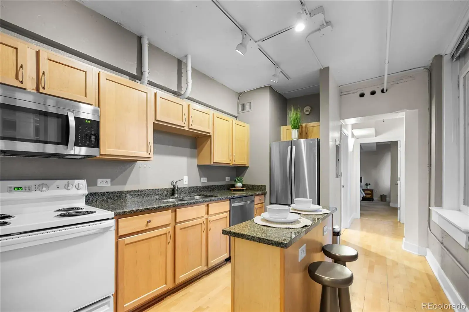 444 17th Street #808 Denver CO 80202 MLS #REC1811336 10032025190400 1600 12