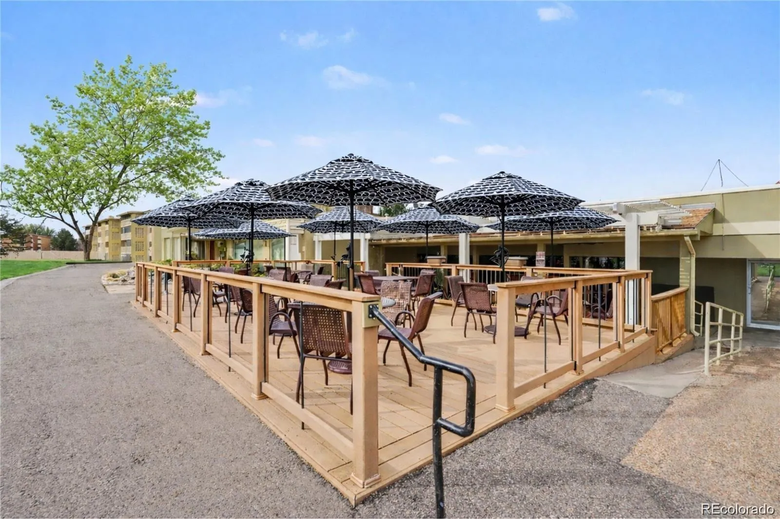 300 S Clinton Street #8C Denver CO 80247 MLS #REC1813589 05202026194207 1600 18