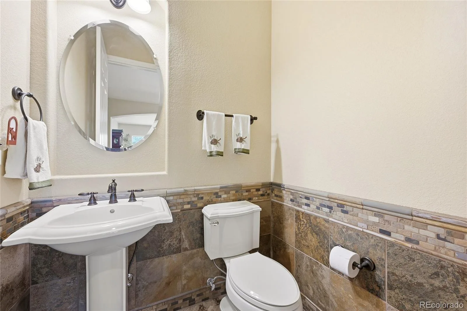 4836 Sedona Circle Parker CO 80134 MLS #REC1813802 06292026143311 1600 8