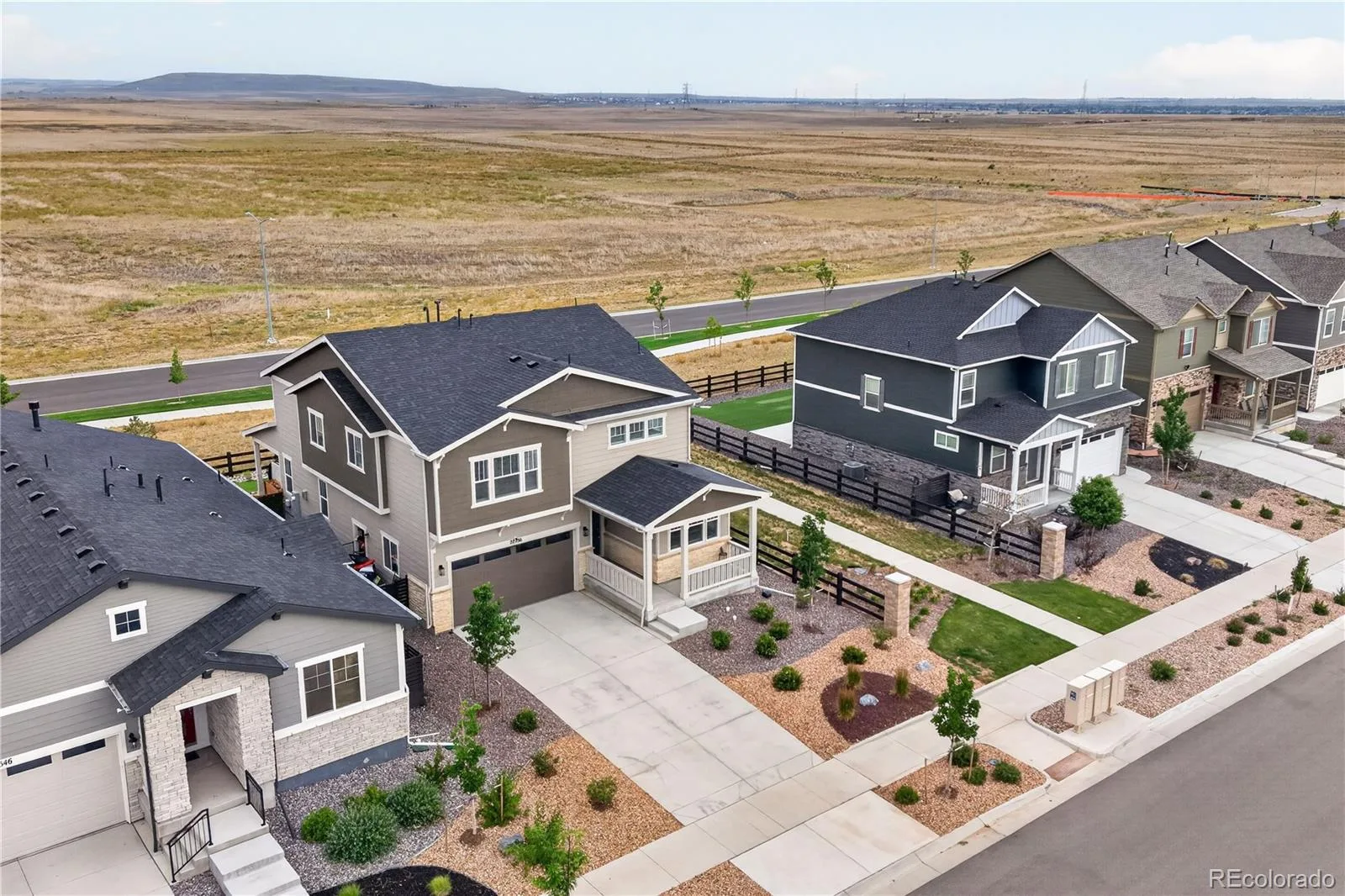 27536 E Byers Place Aurora CO 80018 | MLS #REC1814107 07102026152839 1600 32