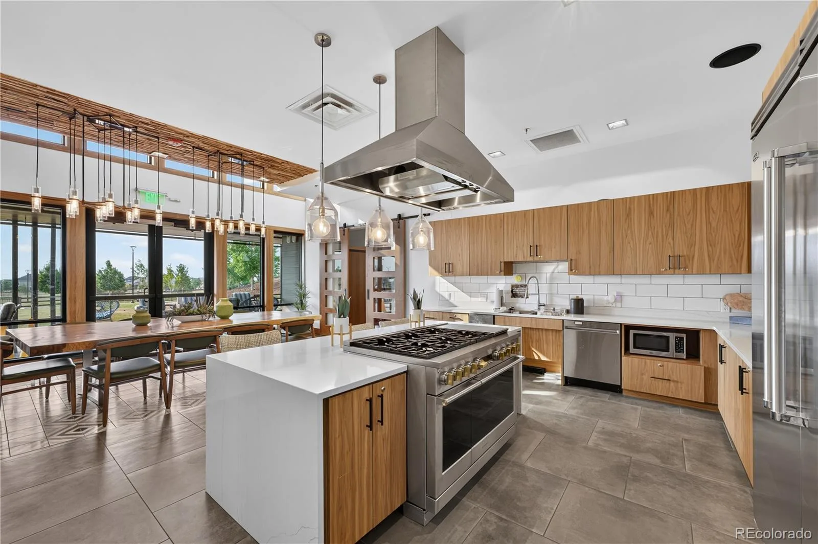 27536 E Byers Place Aurora CO 80018 | MLS #REC1814107 07102026152839 1600 36