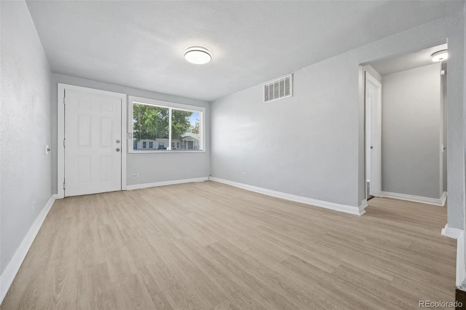 7376-7382 Oneida Drive Commerce City CO 80022 | MLS #REC1814921 06022026062018 1600 14