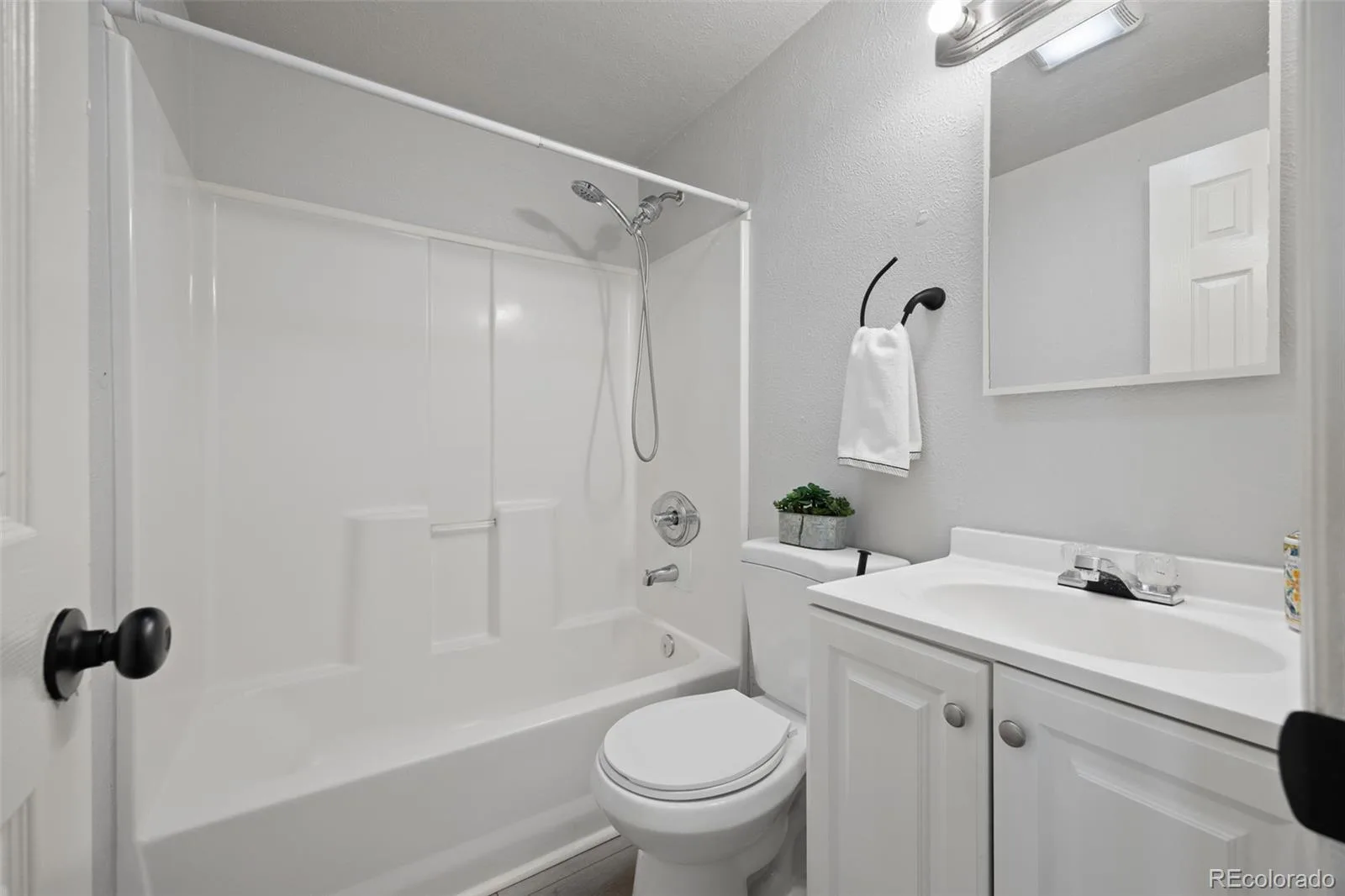 7376-7382 Oneida Drive Commerce City CO 80022 | MLS #REC1814921 06022026062018 1600 34