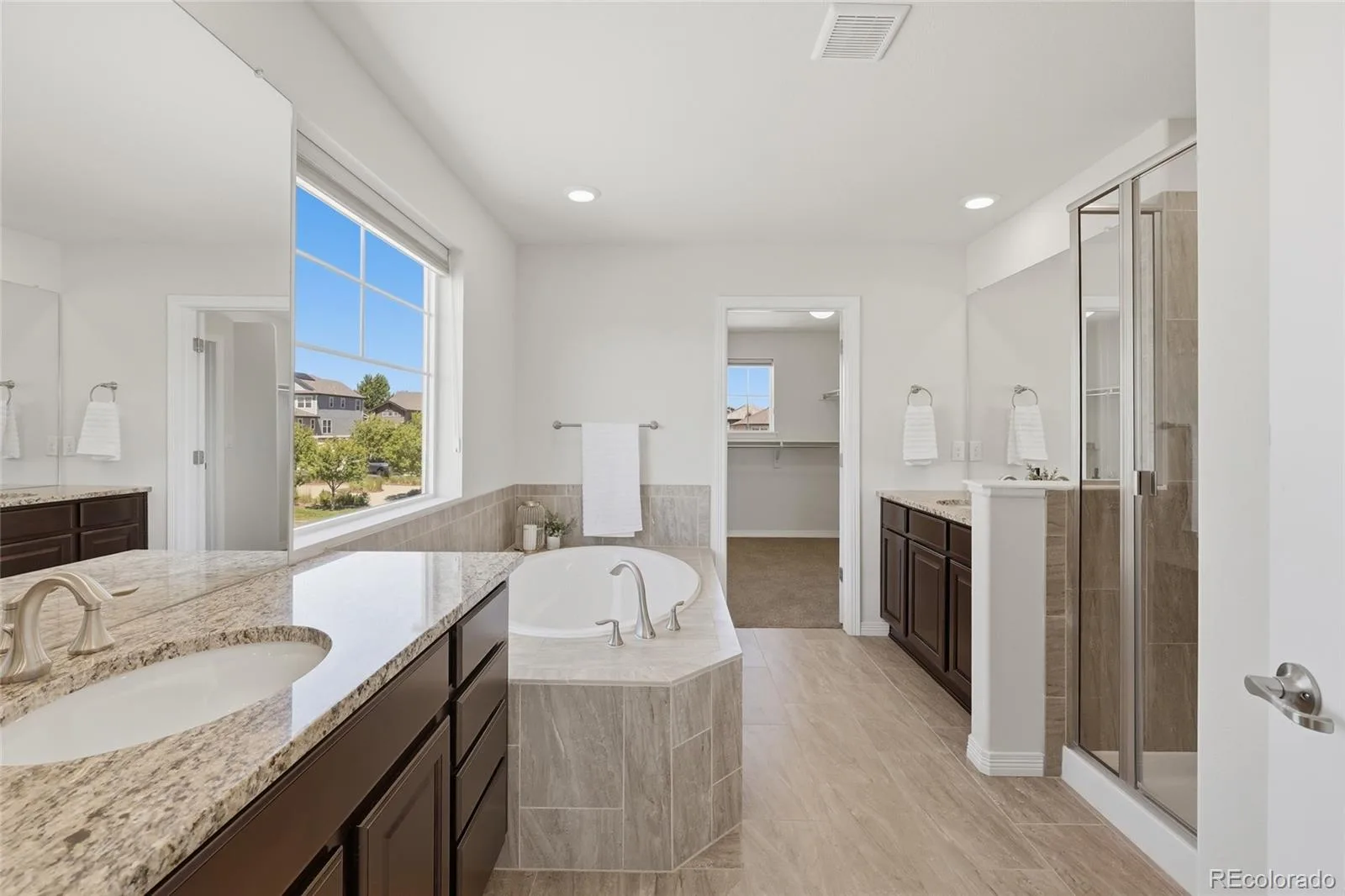 7940 S Blackstone Parkway Aurora CO 80016 MLS #REC1815522 06142026203817 1600 19