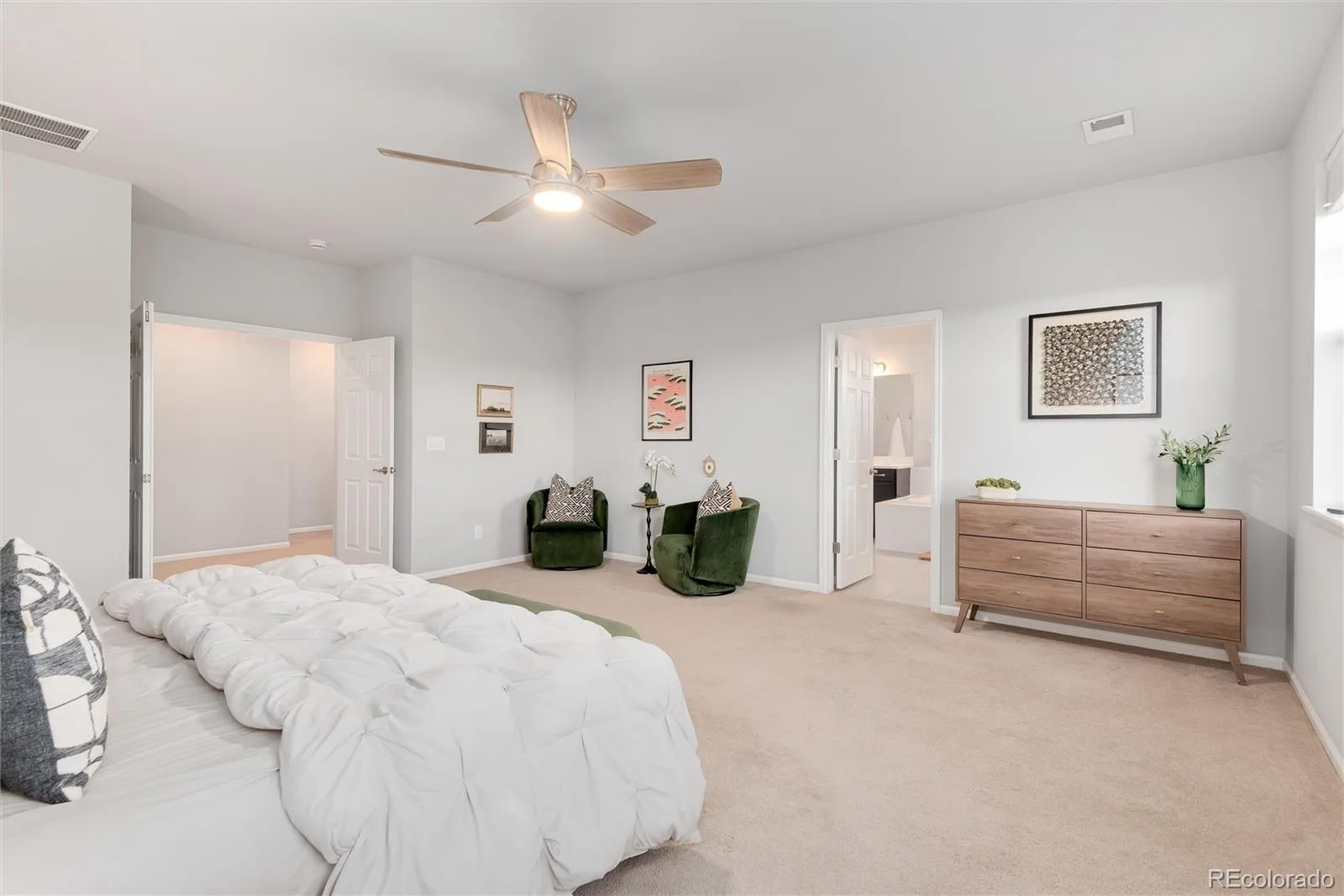 26902 E Ottawa Place Aurora CO 80016 MLS #REC1815836 06122026080710 1600 28