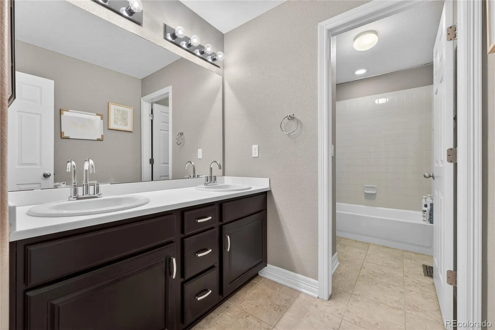 10621 Worthington Circle Parker CO 80134 MLS #REC1818344 05092026192457 1600 29