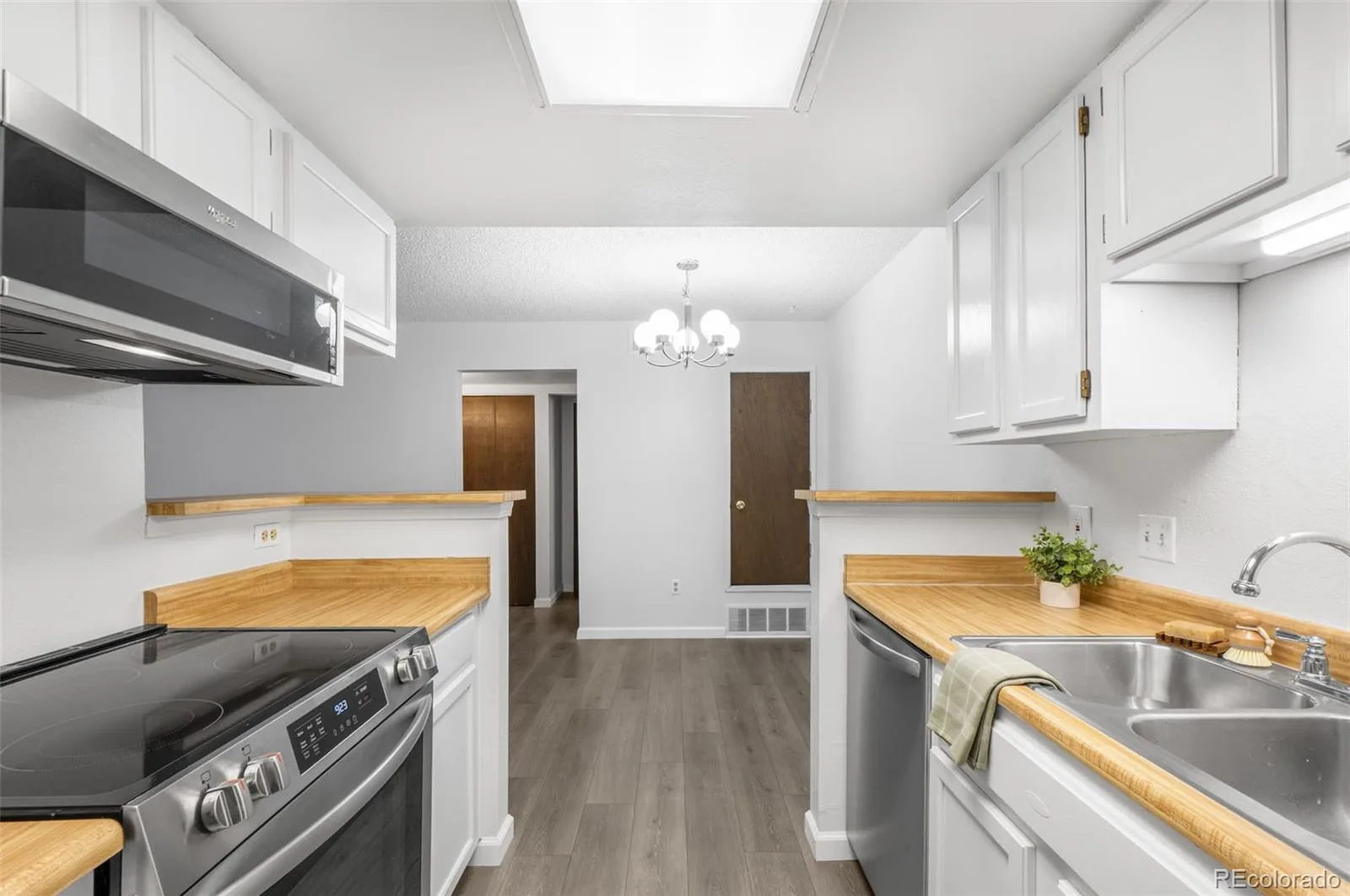 4400 S Quebec Street #102V Denver CO 80237 MLS #REC1821995 06052026064352 1600 12