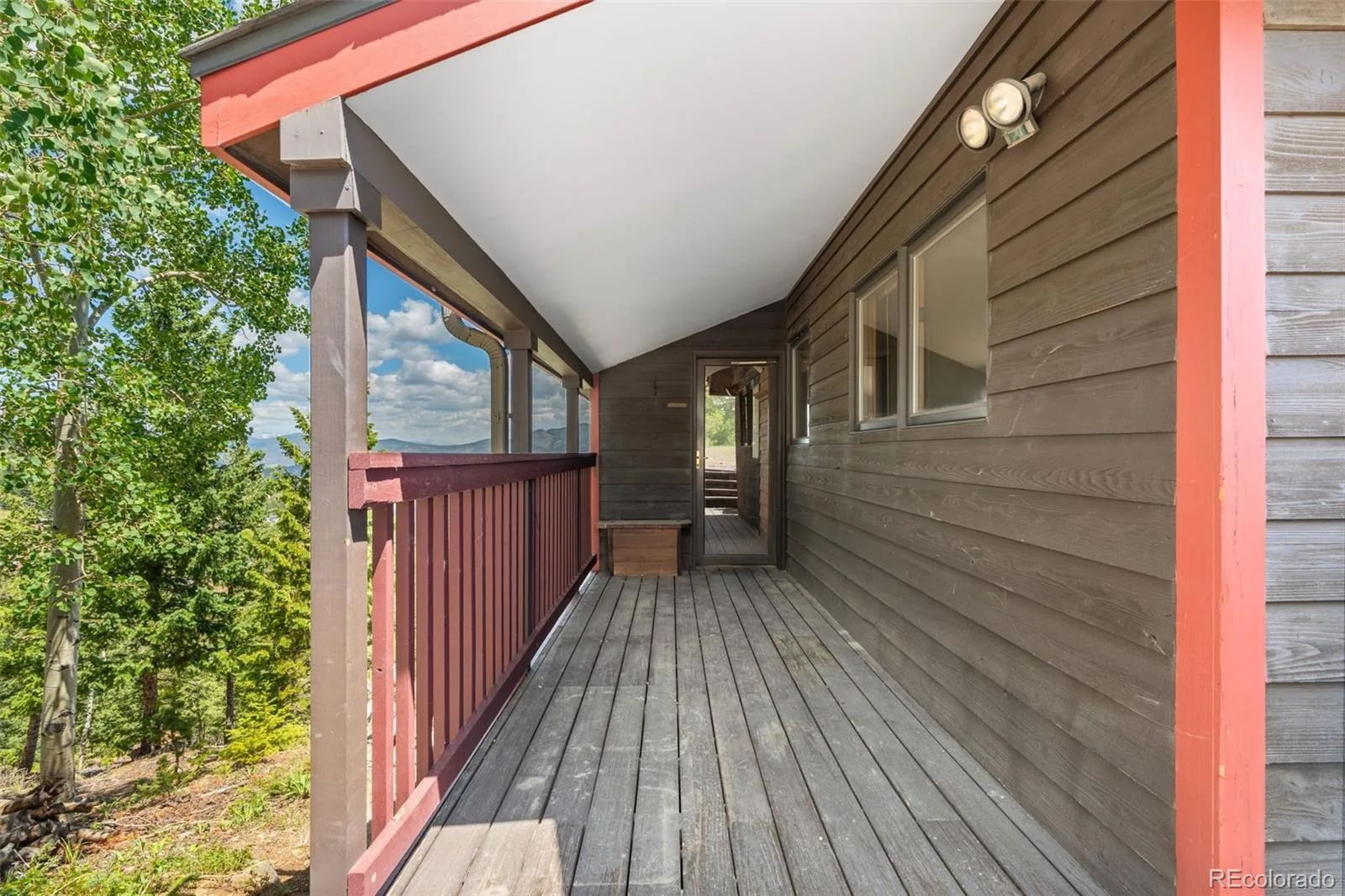 848 Aspen Drive Evergreen CO 80439 | MLS #REC1822630 06172026212329 1600 22