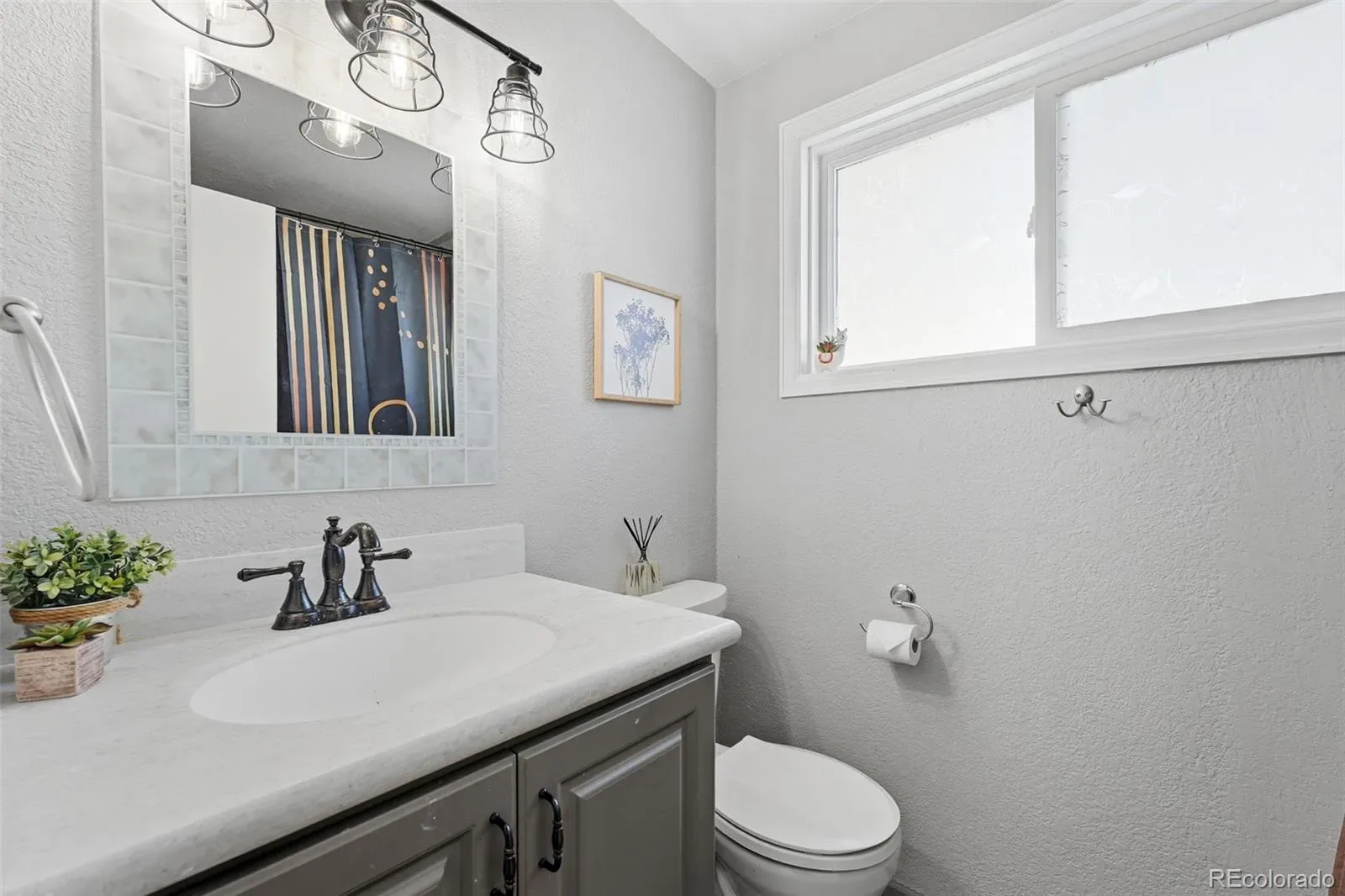 03182026202833 1600 26