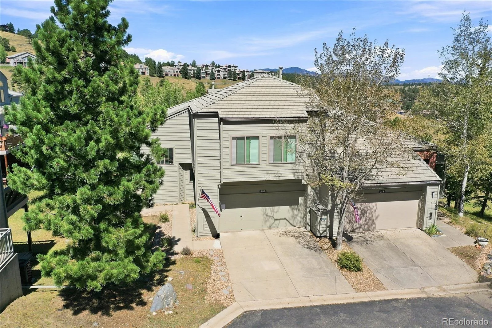 786 Chimney Creek Drive #B Golden CO 80401 | MLS #REC1825265 08282026193727 1600 2