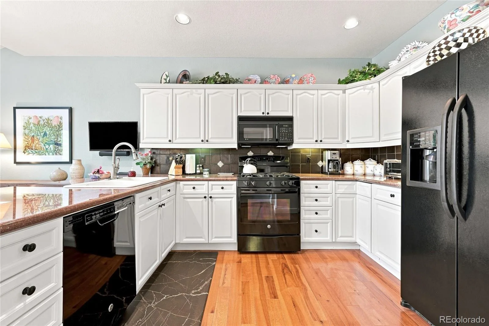 786 Chimney Creek Drive #B Golden CO 80401 | MLS #REC1825265 08282026193727 1600 9