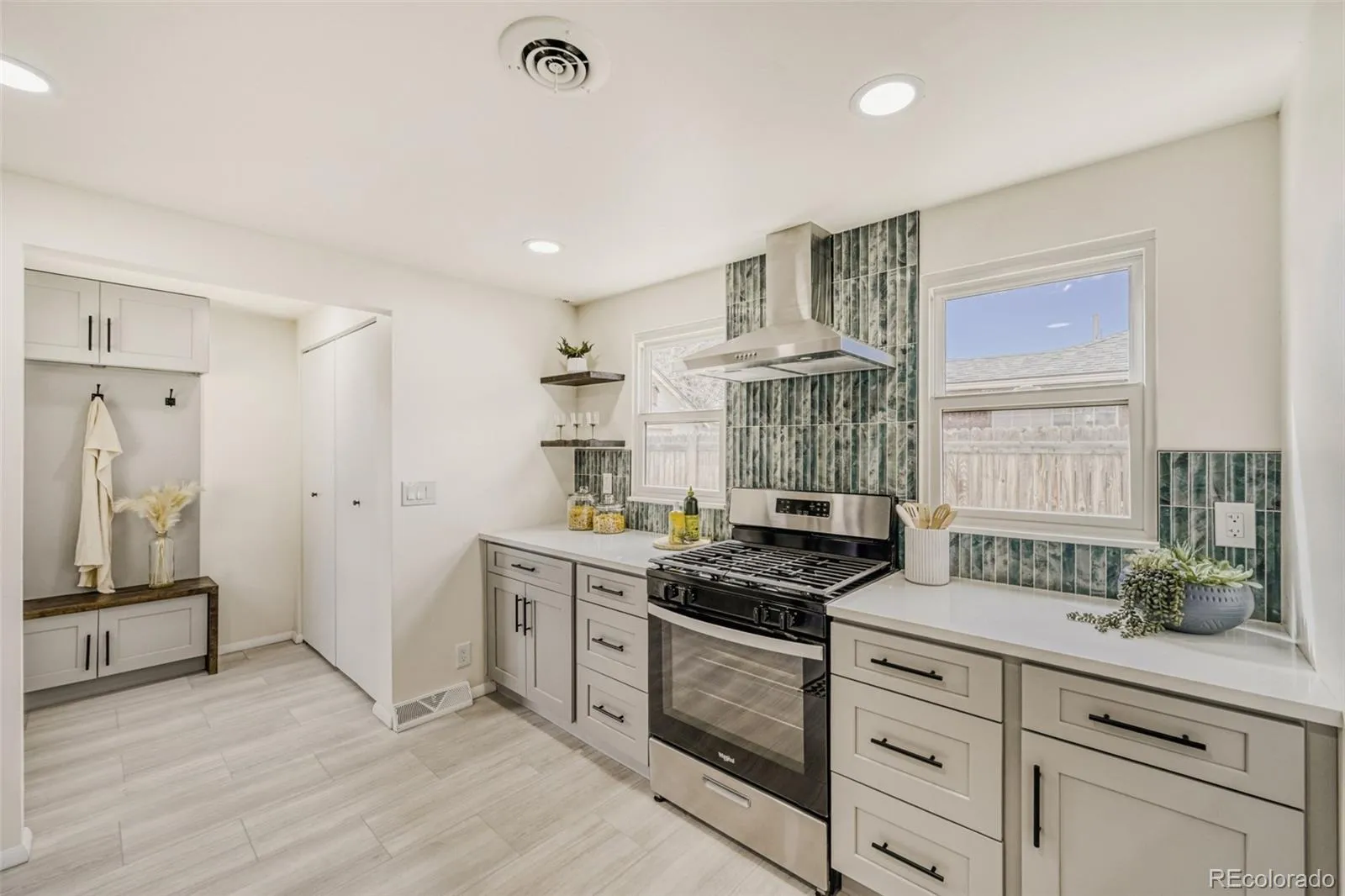 04082026230647 1600 3