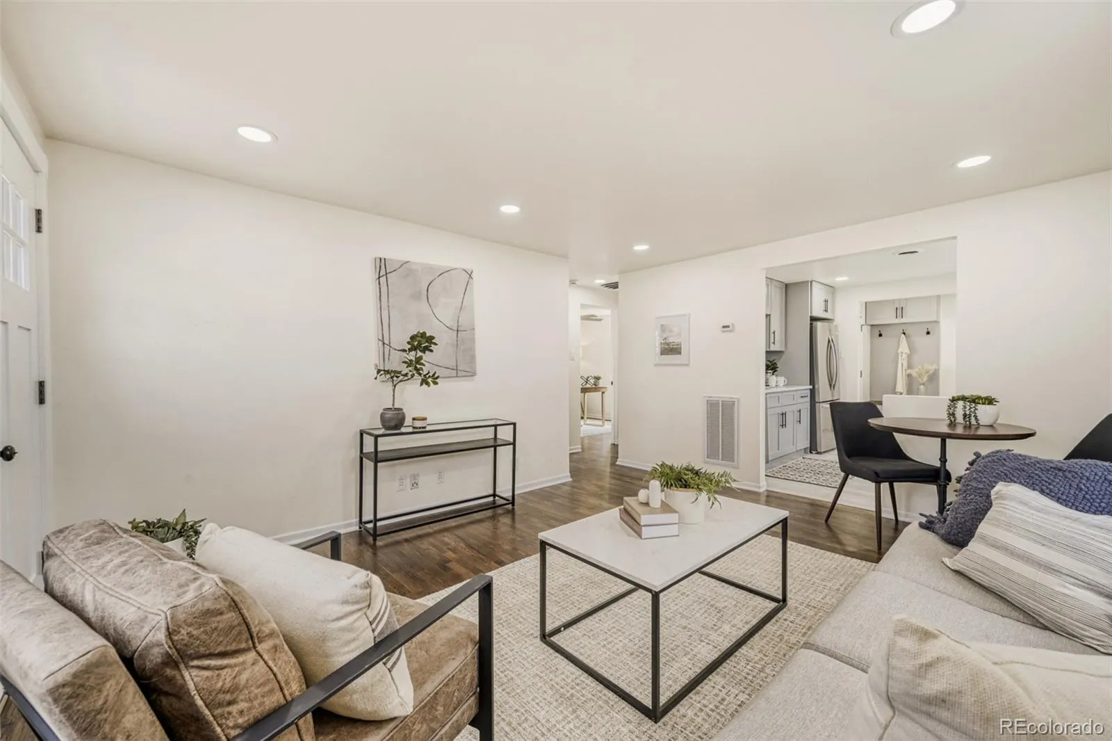 04082026230647 1600 6