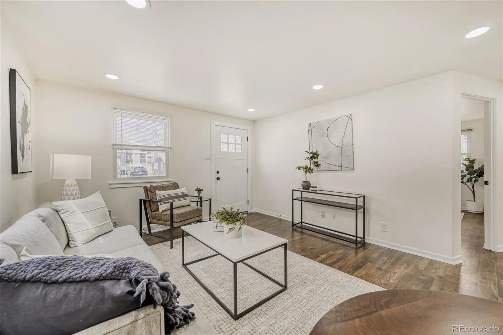 04082026230647 1600 7