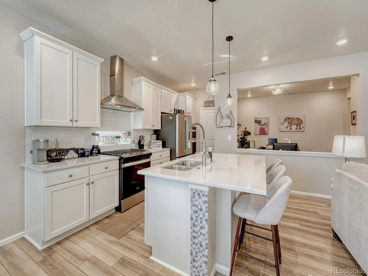 5122 N Quemoy Court Aurora CO 80019 | MLS #REC1832823 10102026150121 1200 10