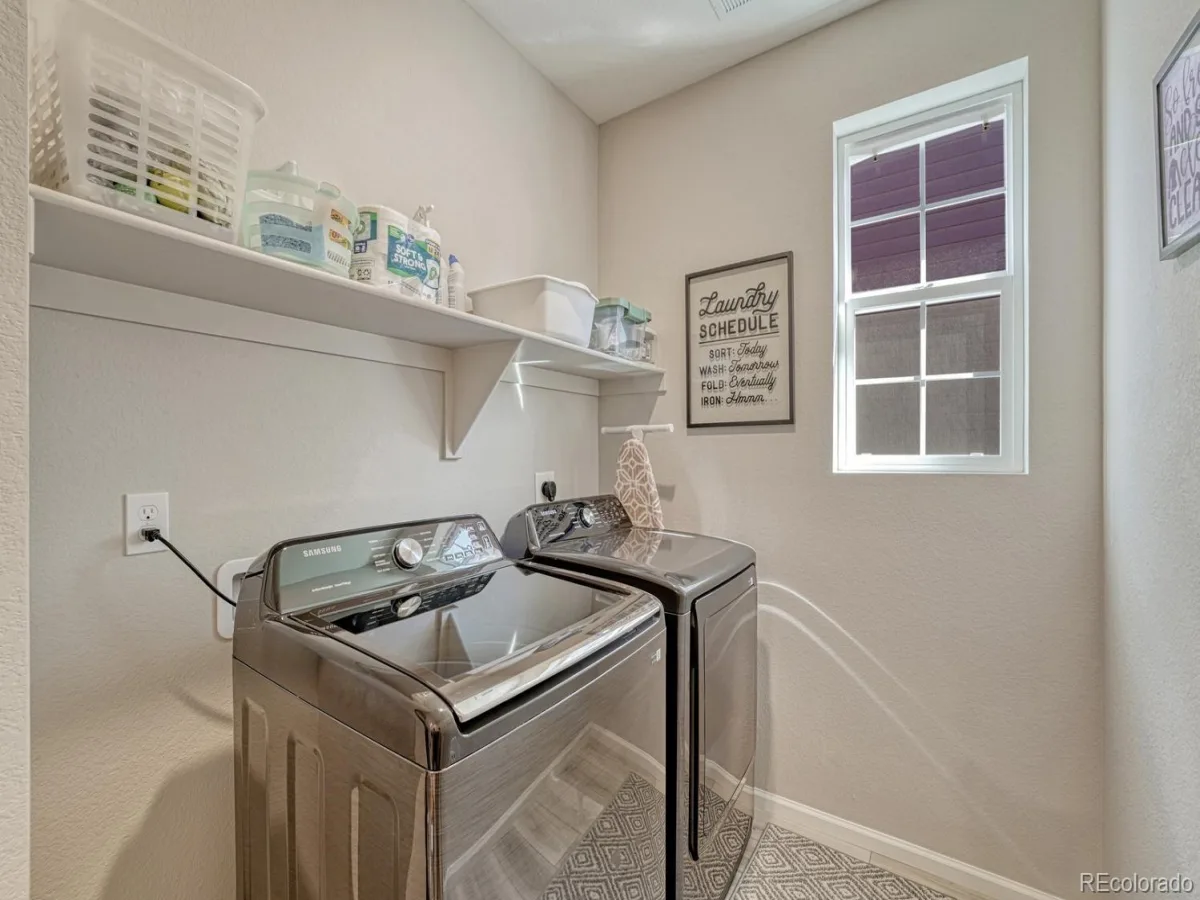 5122 N Quemoy Court Aurora CO 80019 | MLS #REC1832823 10102026150121 1200 25