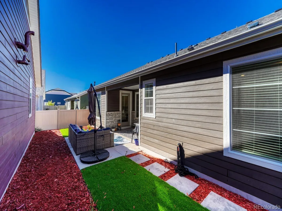 5122 N Quemoy Court Aurora CO 80019 | MLS #REC1832823 10102026150121 1200 29