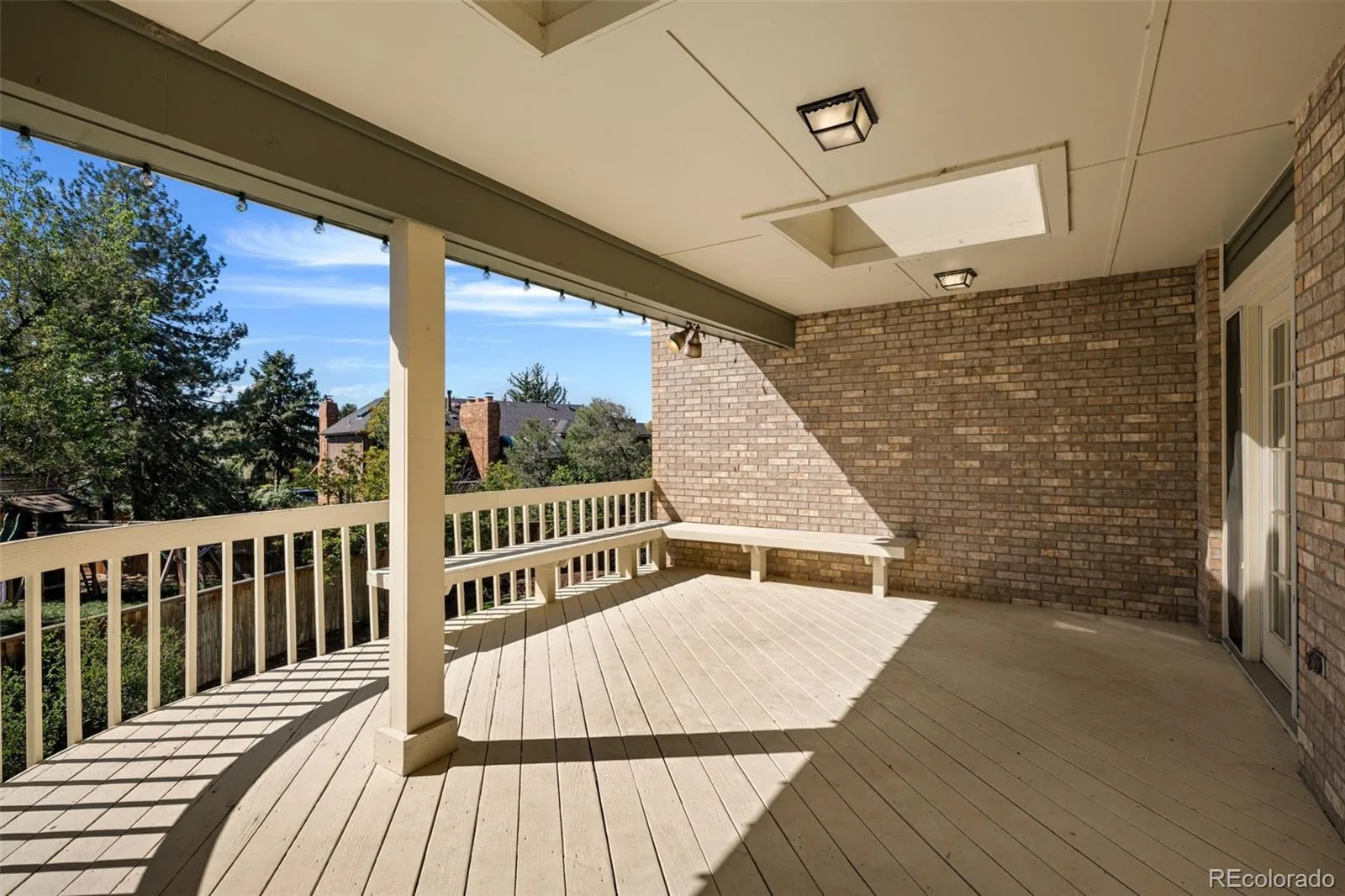 5694 S Laredo Street Centennial CO 80015 | MLS #REC1833830 10092026192409 1600 39