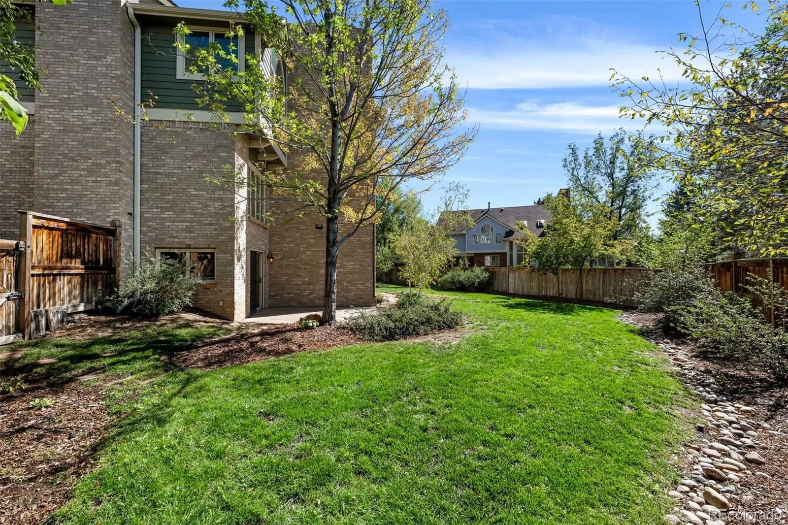 5694 S Laredo Street Centennial CO 80015 | MLS #REC1833830 10092026192409 1600 44