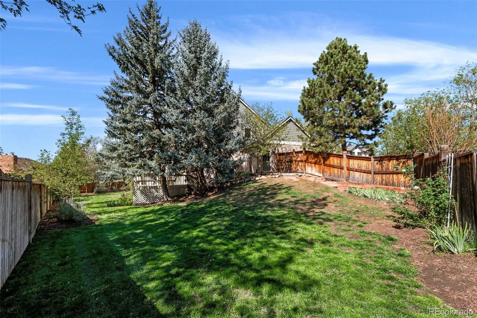 5694 S Laredo Street Centennial CO 80015 | MLS #REC1833830 10092026192409 1600 46