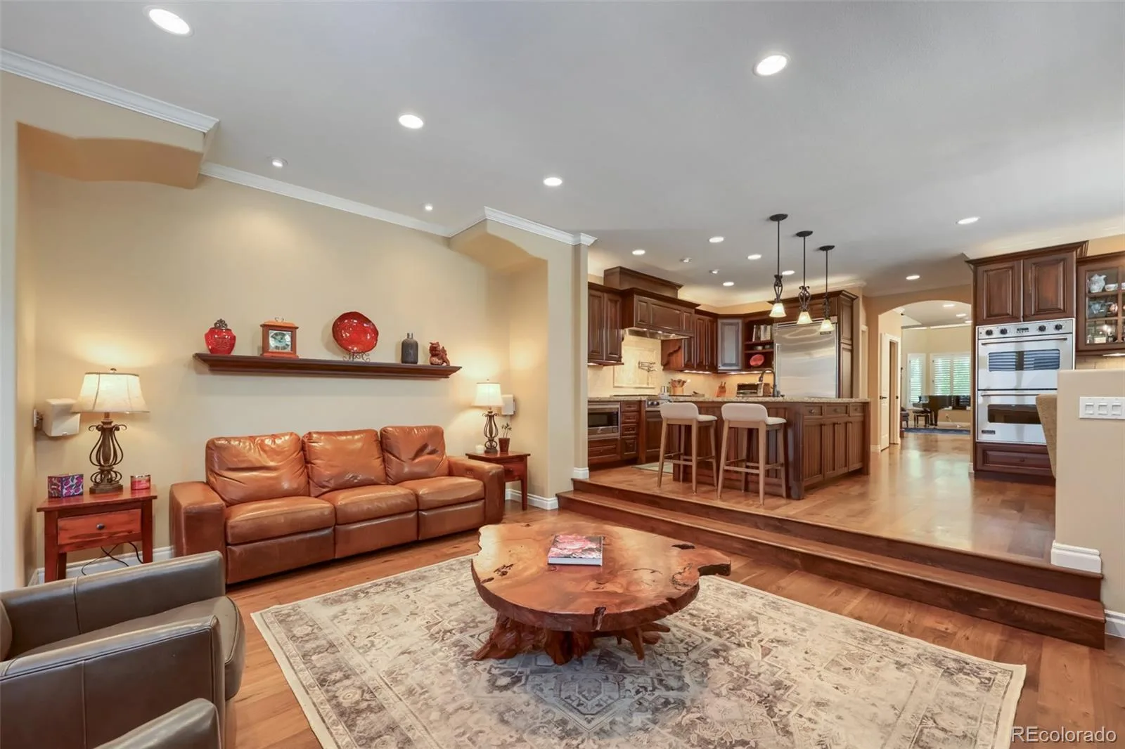 10 S Madison Street Denver CO 80209 MLS #REC1834562 06102026211010 1600 12
