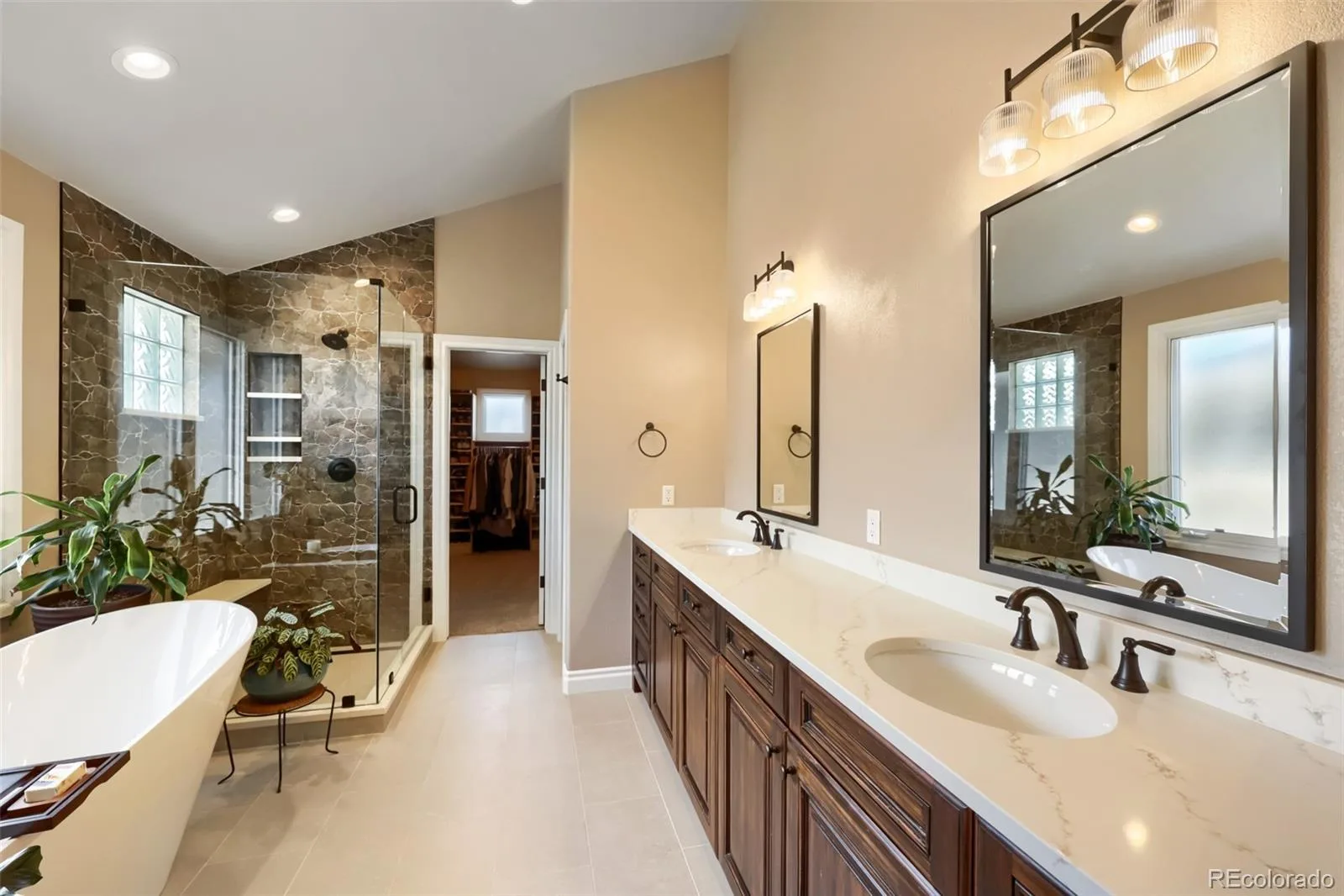 10 S Madison Street Denver CO 80209 MLS #REC1834562 06102026211010 1600 18