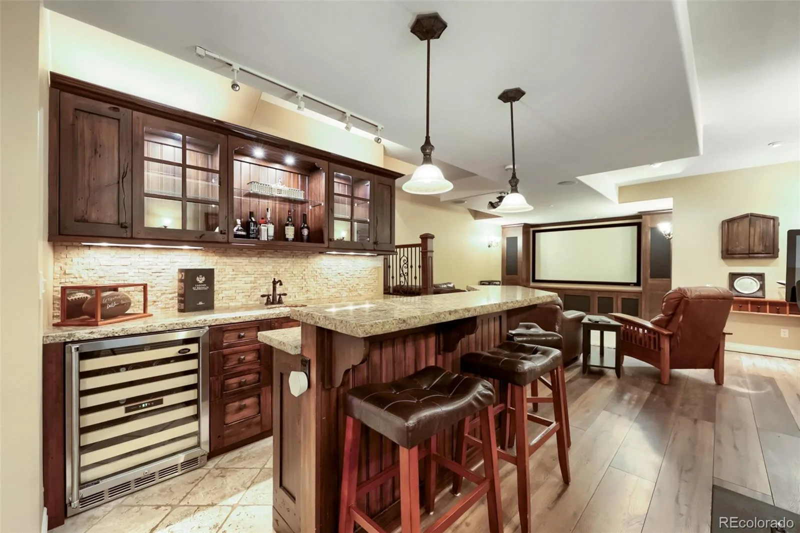 10 S Madison Street Denver CO 80209 MLS #REC1834562 06102026211010 1600 24
