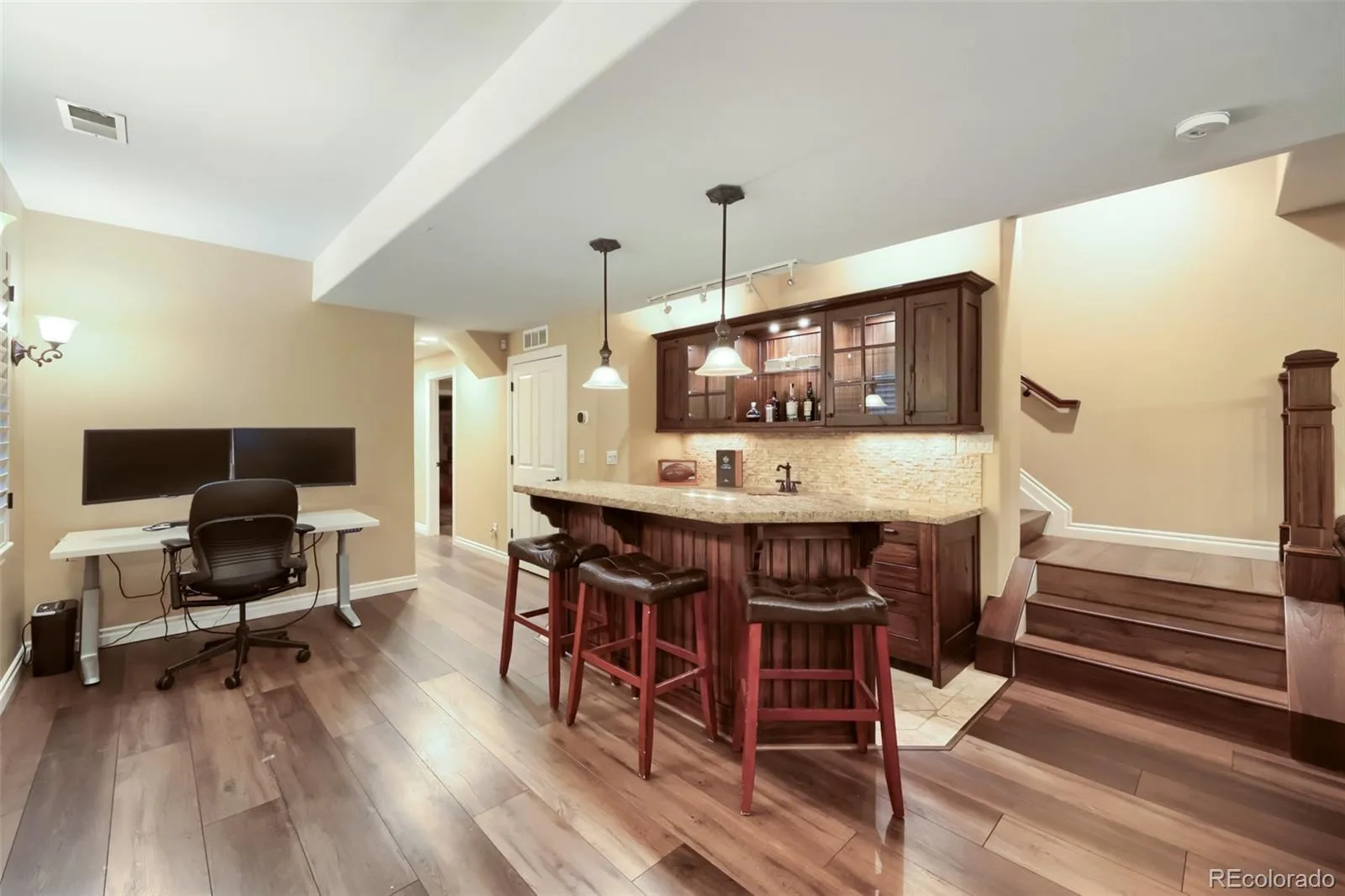 10 S Madison Street Denver CO 80209 MLS #REC1834562 06102026211010 1600 25