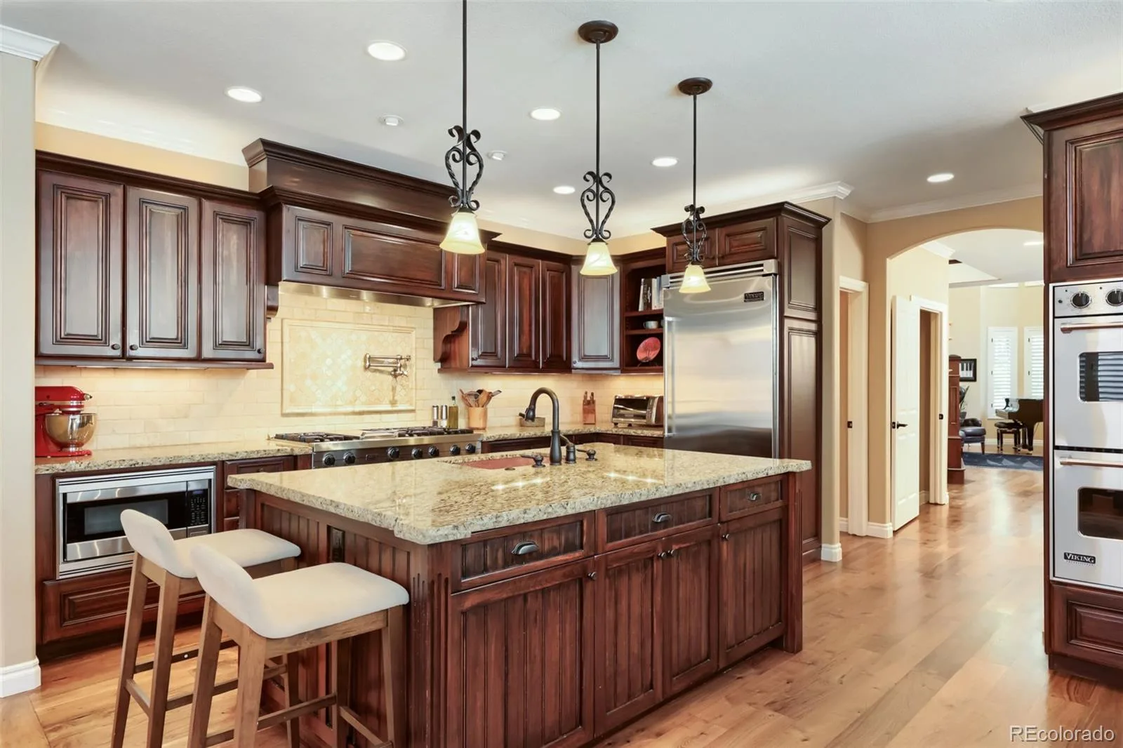 10 S Madison Street Denver CO 80209 MLS #REC1834562 06102026211010 1600 5