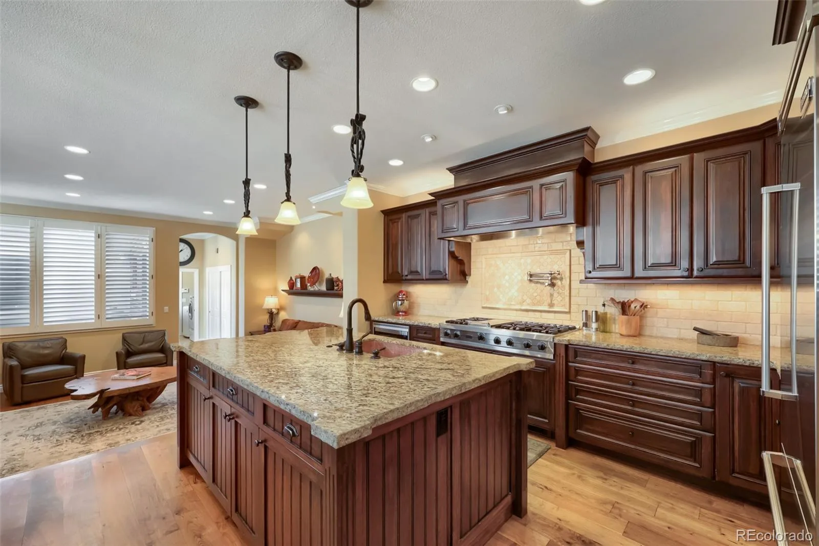 10 S Madison Street Denver CO 80209 MLS #REC1834562 06102026211010 1600 7