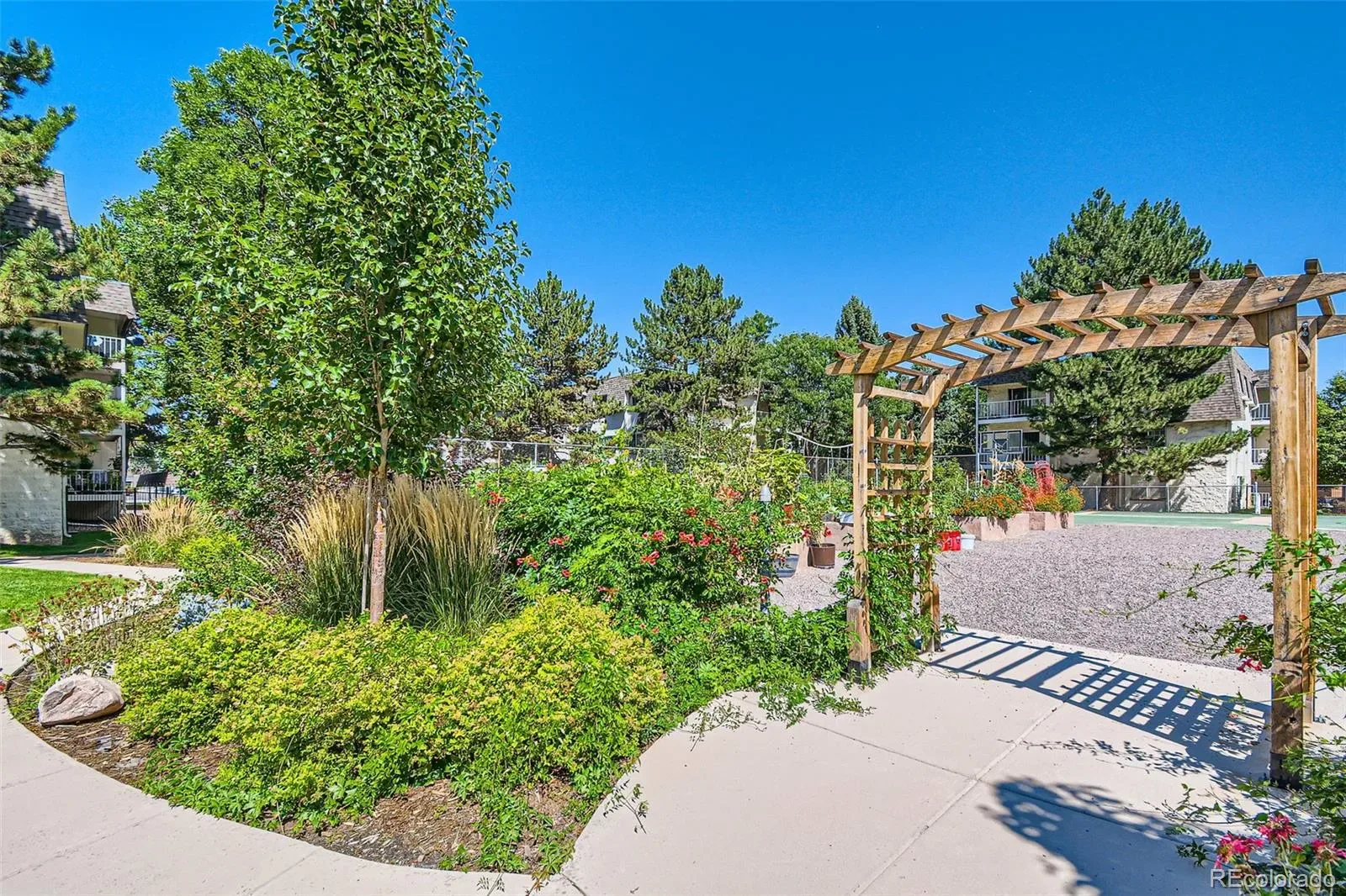 5995 E Iliff Avenue #106 Denver CO 80222 MLS #REC1835598 03182026165128 1600 11