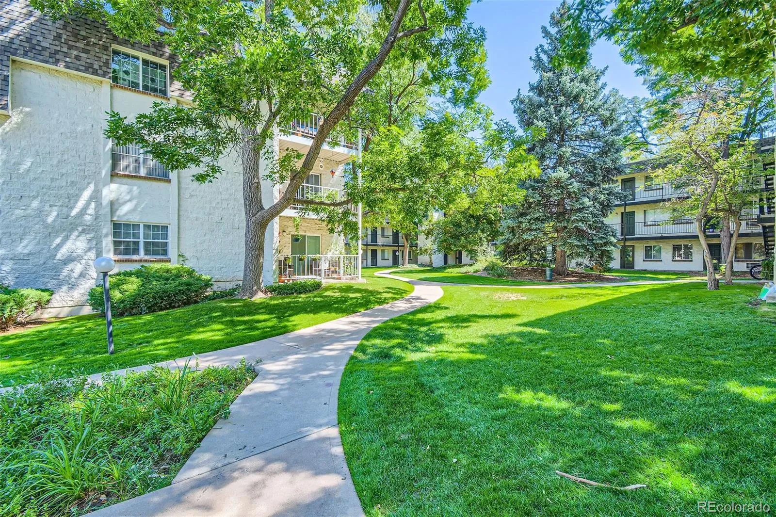 5995 E Iliff Avenue #106 Denver CO 80222 MLS #REC1835598 03182026165128 1600 16