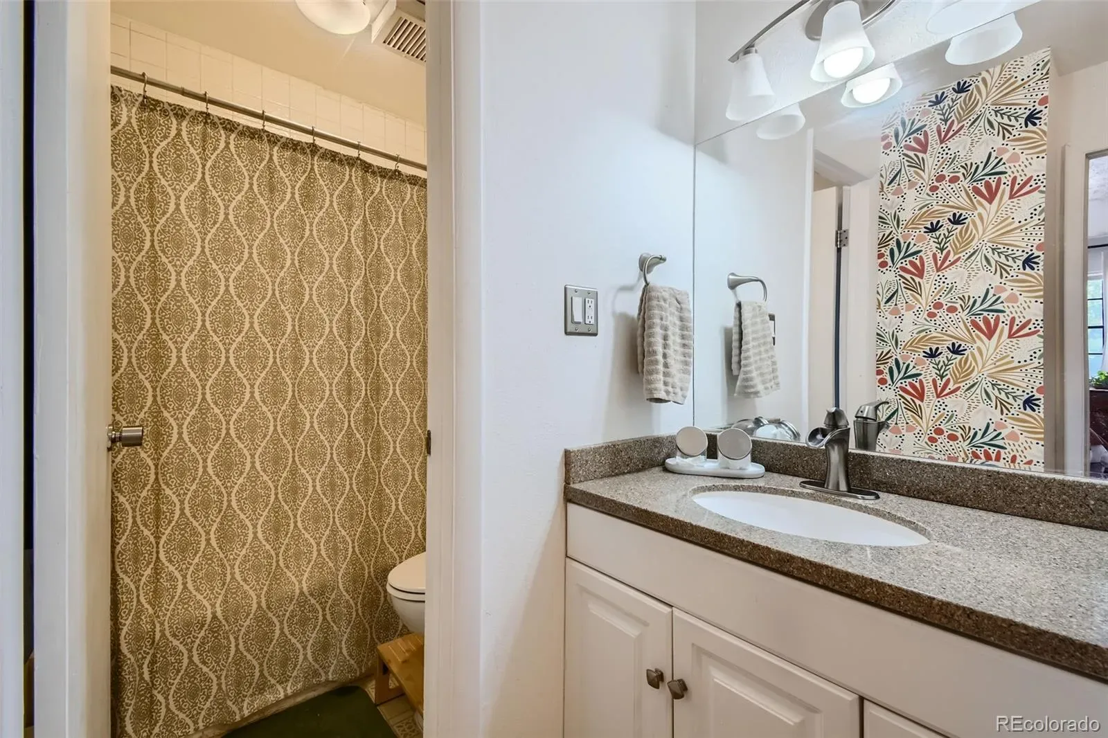 5995 E Iliff Avenue #106 Denver CO 80222 MLS #REC1835598 03182026165128 1600 8