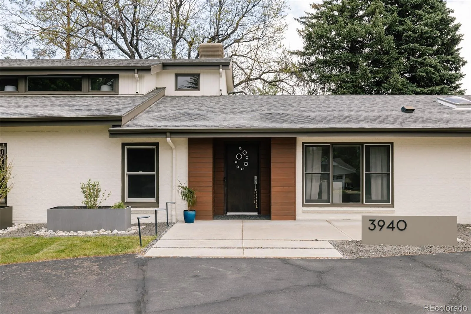3940 S Dexter Street Cherry Hills Village CO 80113 MLS #REC1838578 05222026000940 1600 41