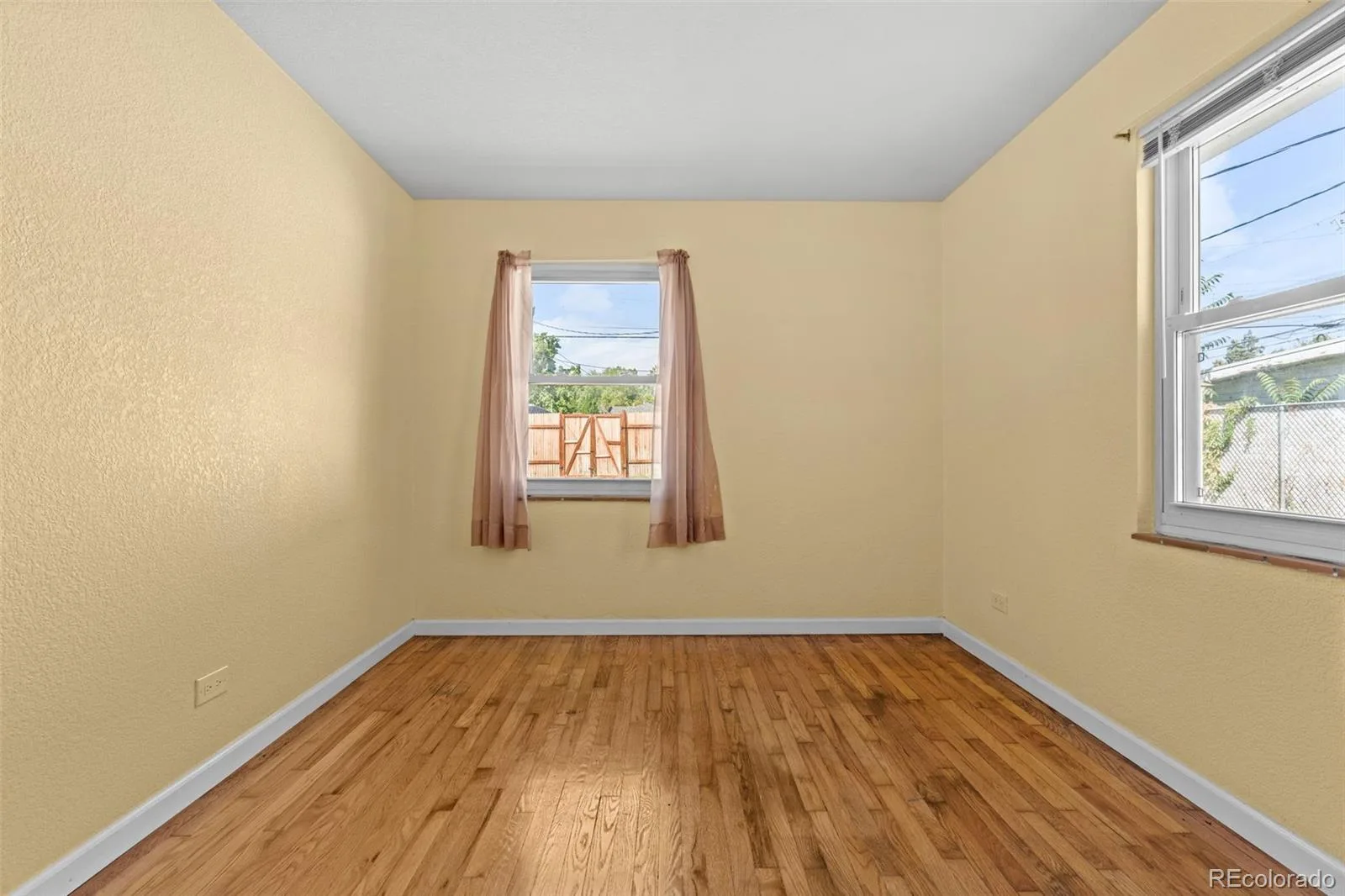 4985 Tejon Street Denver CO 80221 | MLS #REC1839875 08262026150311 1600 22