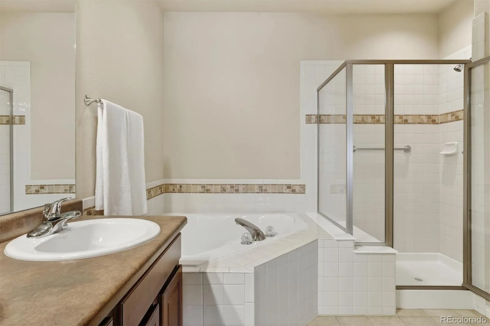 19355 E Stanford Avenue Aurora CO 80015 | MLS #REC1841470 06112026205422 1600 22