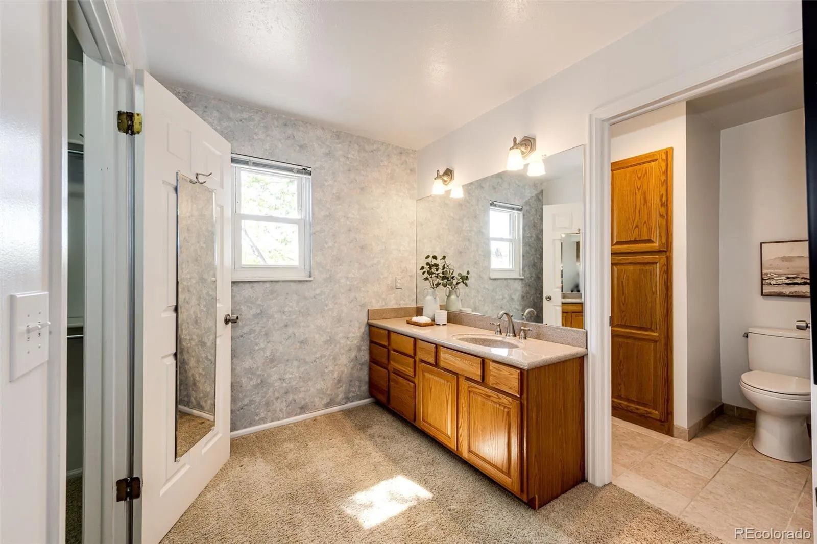 6360 S Jasmine Way Centennial CO 80111 MLS #REC1842153 05152026055320 1600 25