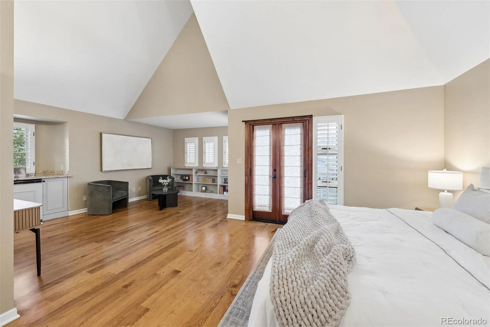 498 Columbine Street #9 Denver CO 80206 MLS #REC1842170 06092026073426 1600 21