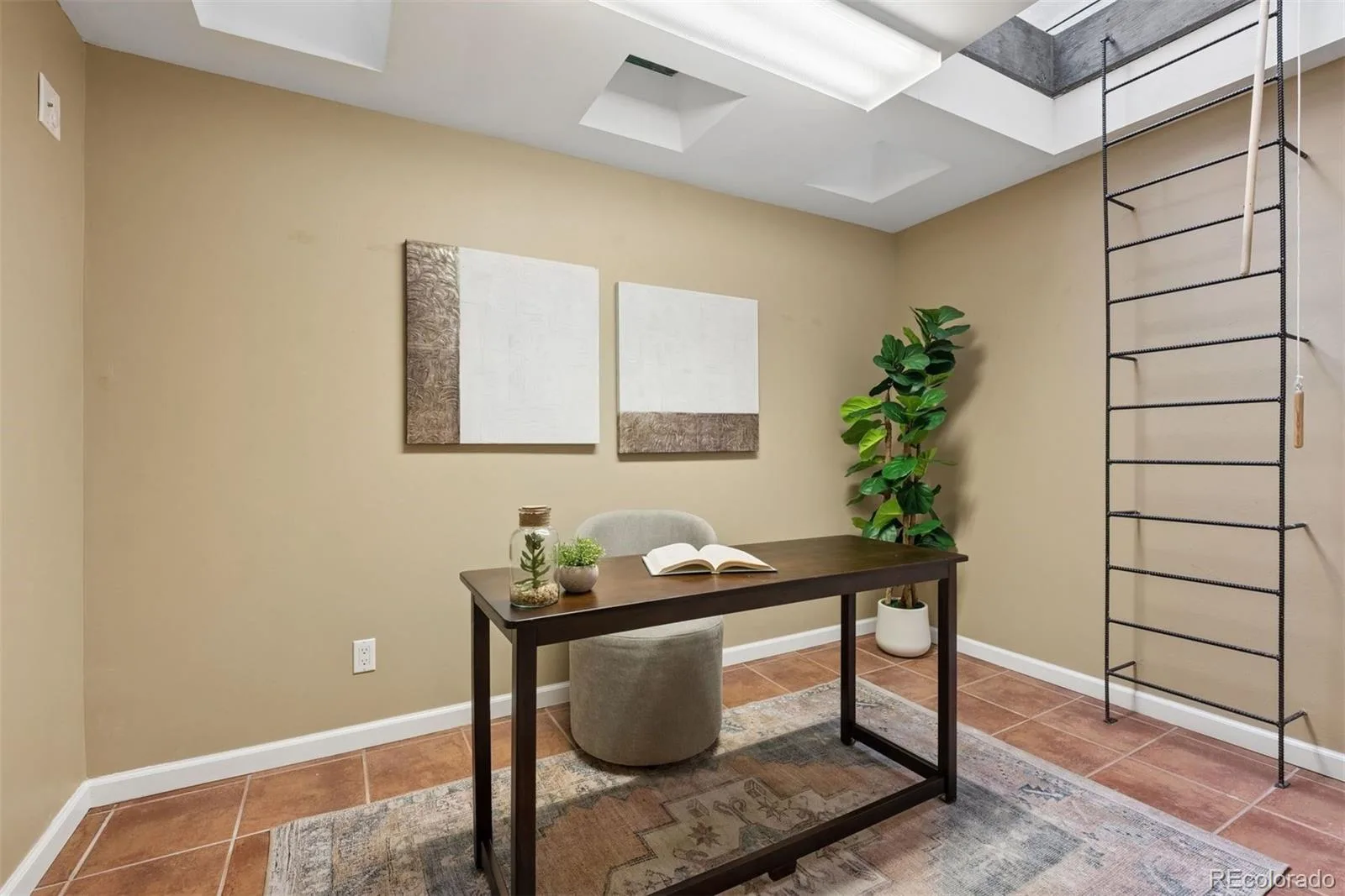 498 Columbine Street #9 Denver CO 80206 MLS #REC1842170 06092026073426 1600 32