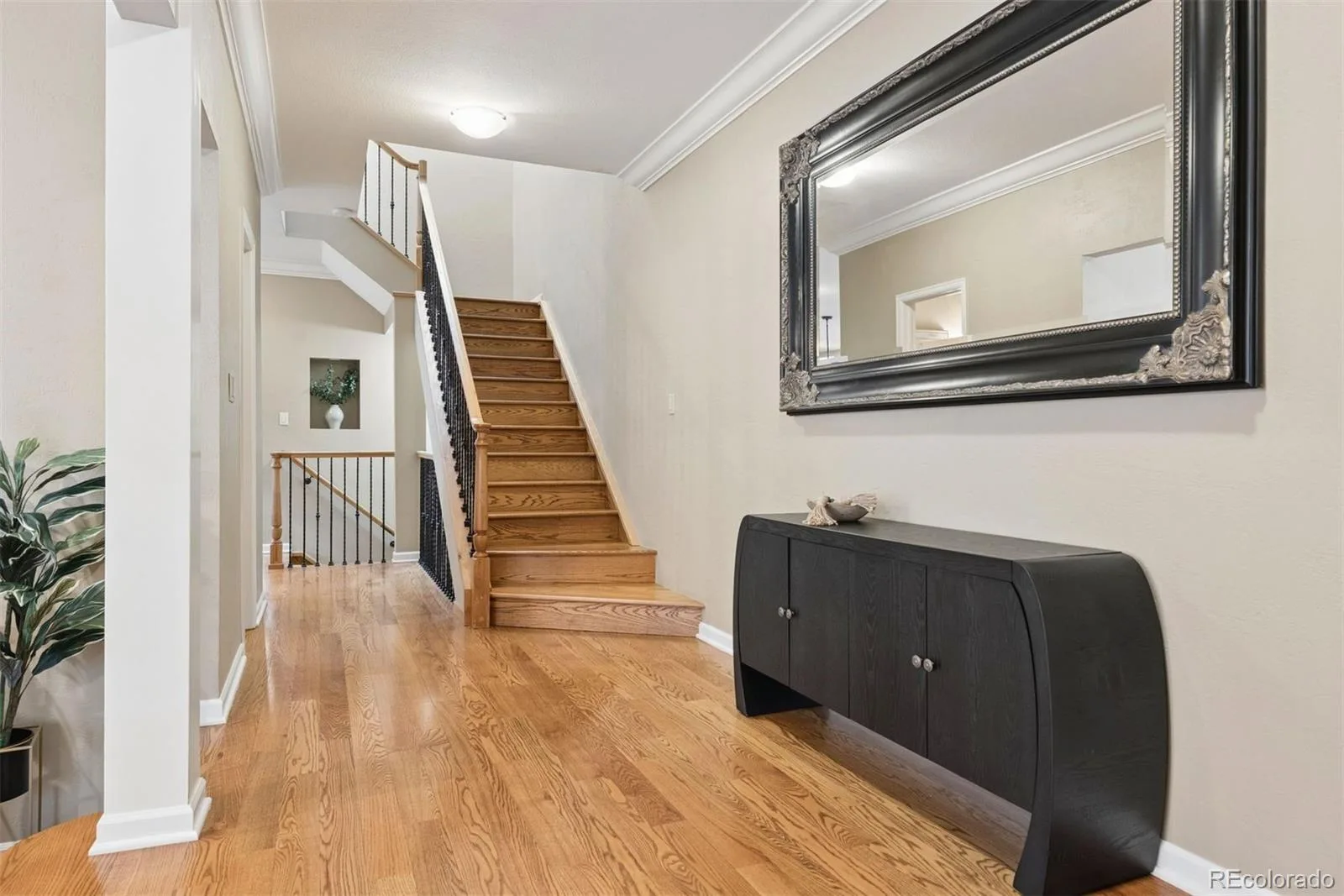 498 Columbine Street #9 Denver CO 80206 MLS #REC1842170 06092026073426 1600 9