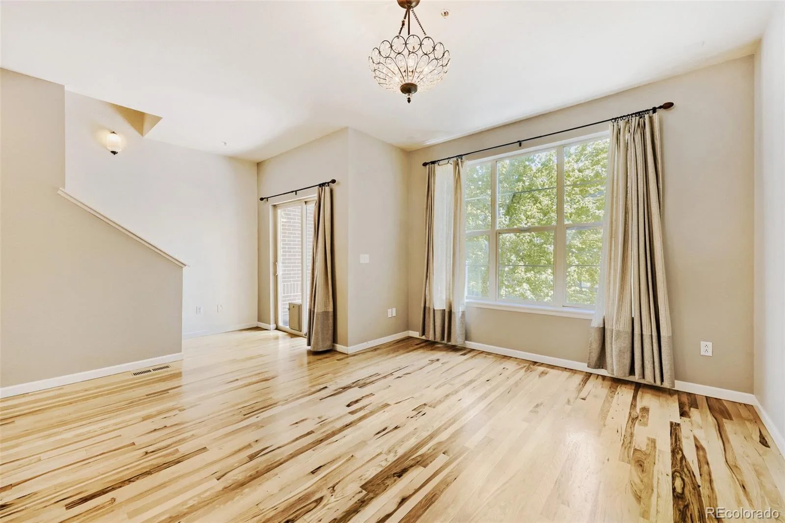 457 S Reed Court Lakewood CO 80226 | MLS #REC1842245 08122026212953 1600 10