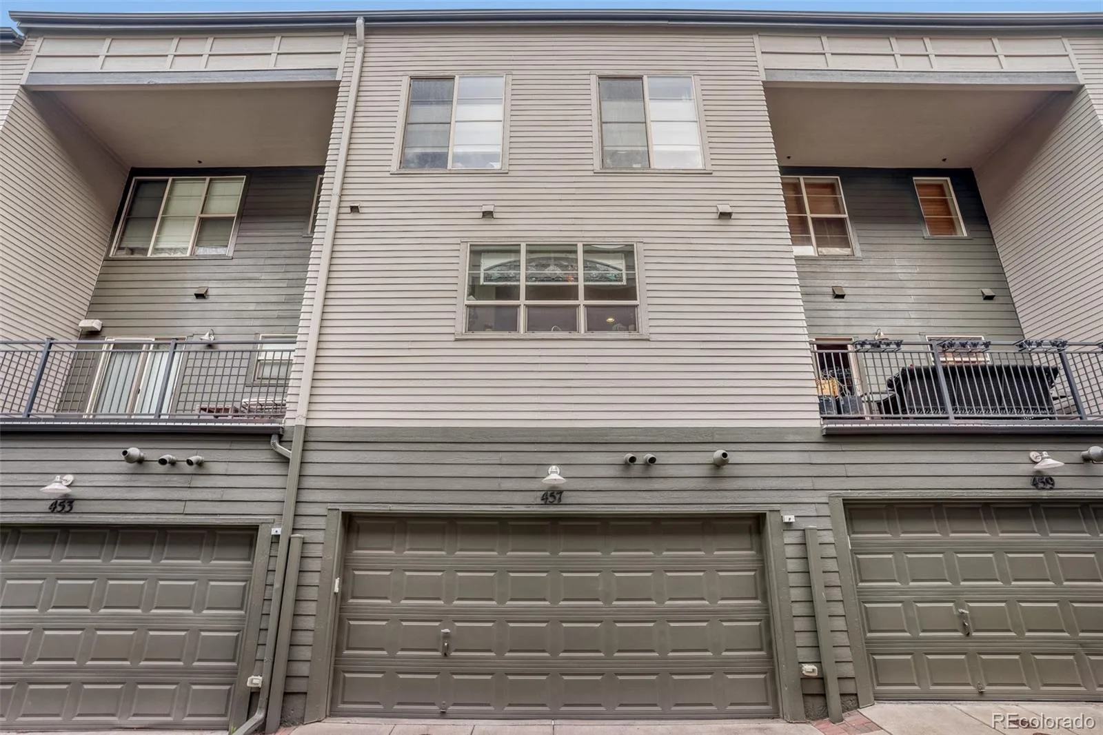 457 S Reed Court Lakewood CO 80226 | MLS #REC1842245 08122026212953 1600 29