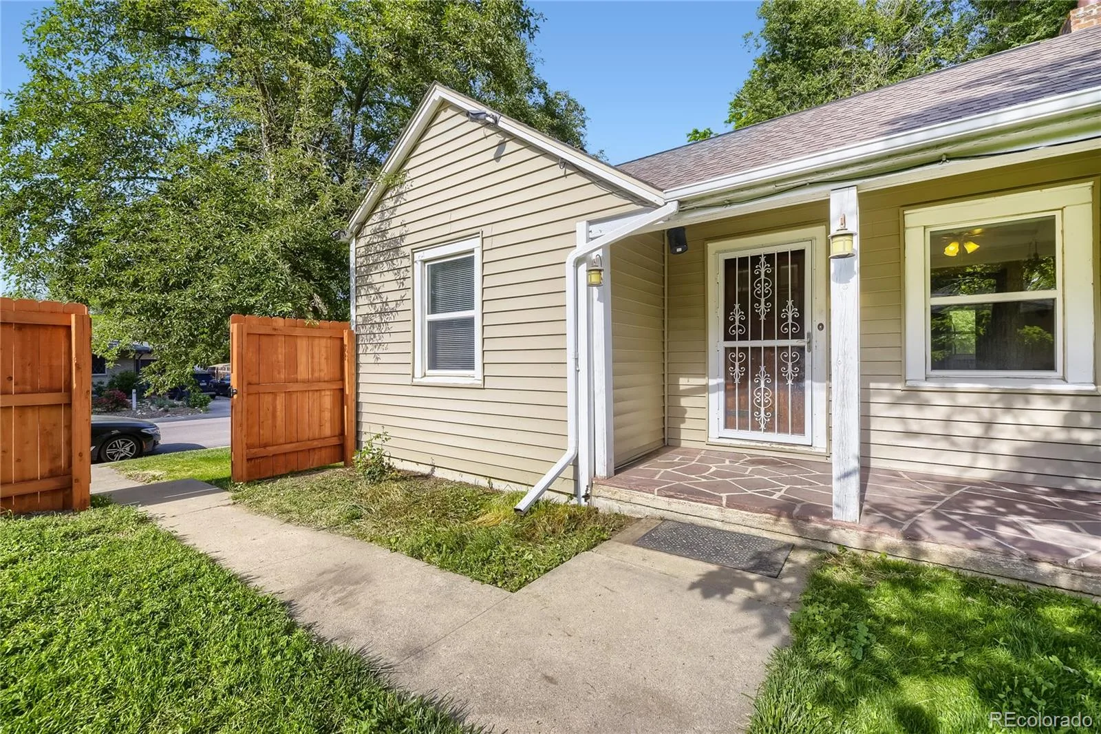 7050 W 5th Avenue Lakewood CO 80226 MLS #REC1842258 06092026160757 1600 2