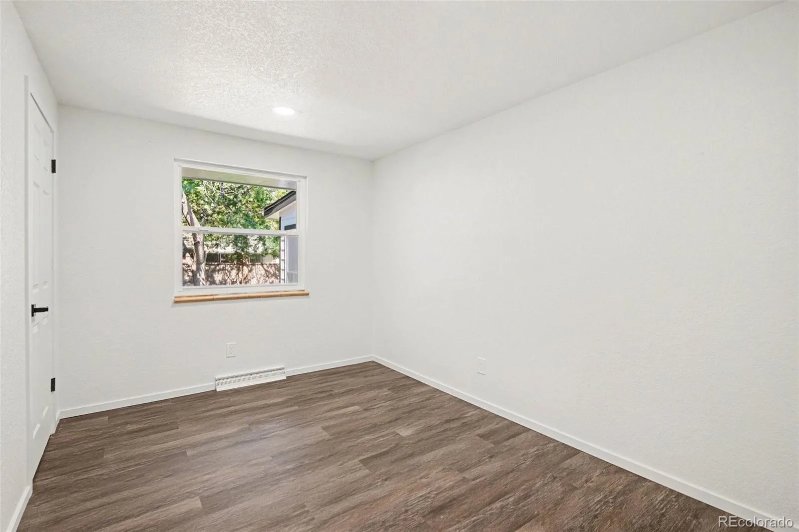 11915 E Arizona Drive Aurora CO 80012 | MLS #REC1842443 08202026000612 1600 11
