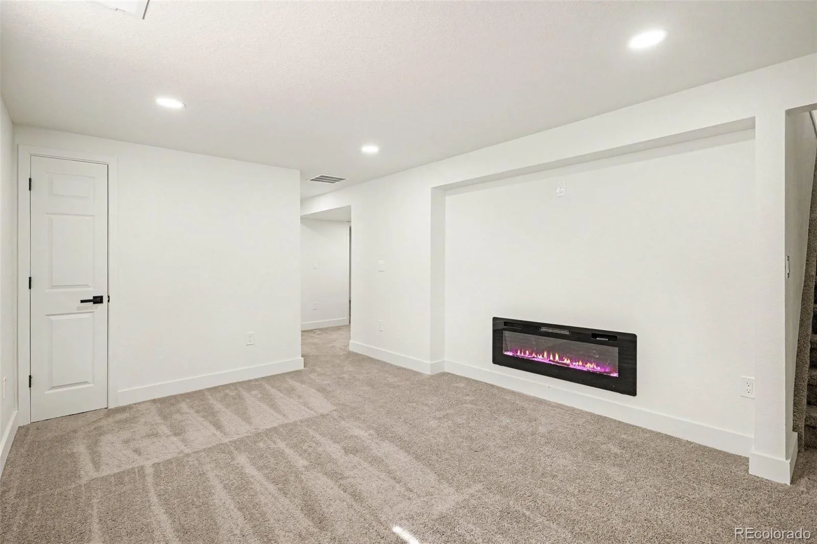 11915 E Arizona Drive Aurora CO 80012 | MLS #REC1842443 08202026000612 1600 13