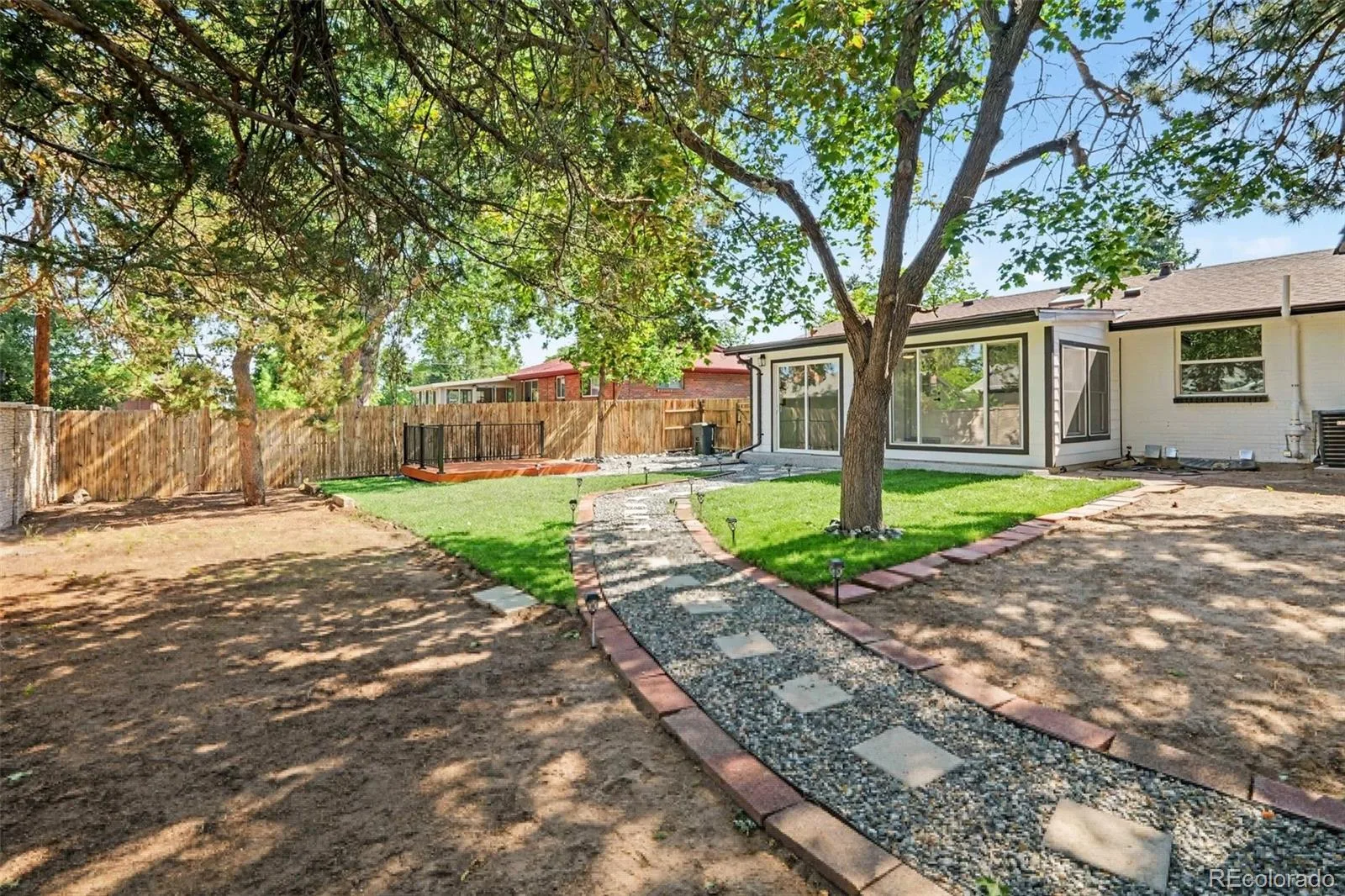 11915 E Arizona Drive Aurora CO 80012 | MLS #REC1842443 08202026000612 1600 25