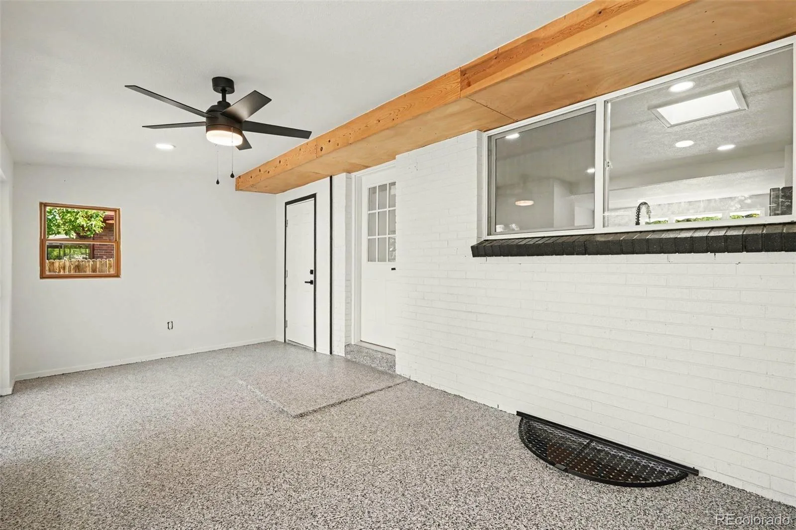 11915 E Arizona Drive Aurora CO 80012 | MLS #REC1842443 08202026000612 1600 3