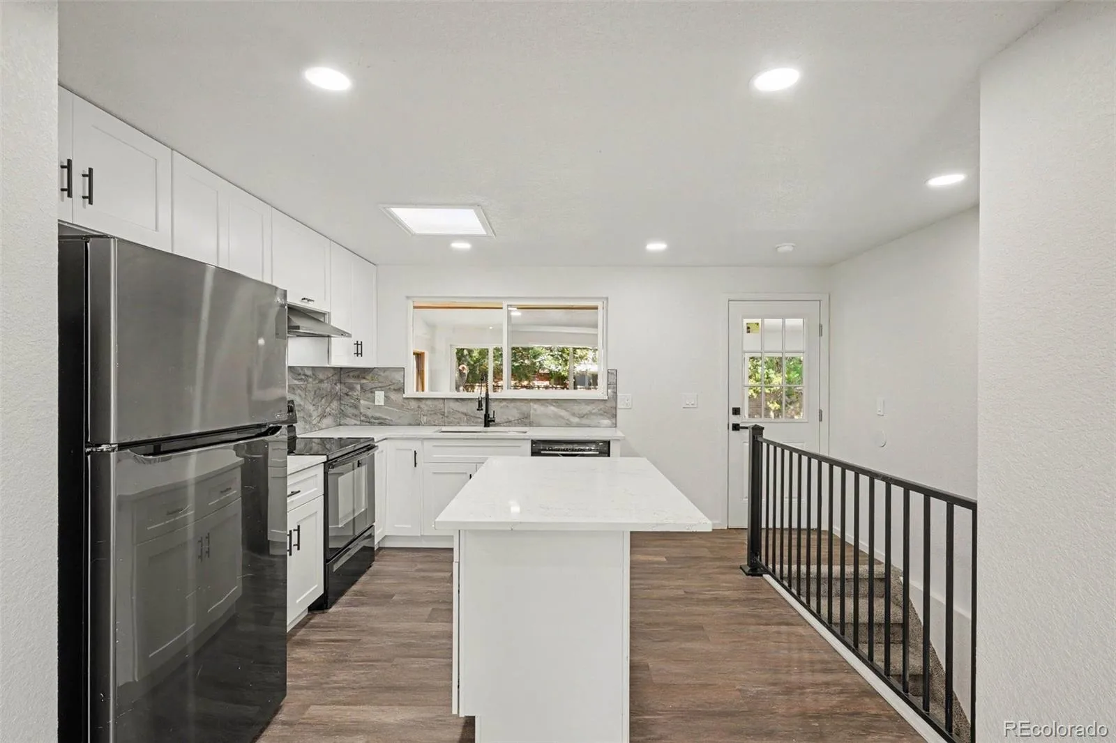 11915 E Arizona Drive Aurora CO 80012 | MLS #REC1842443 08202026000612 1600 5