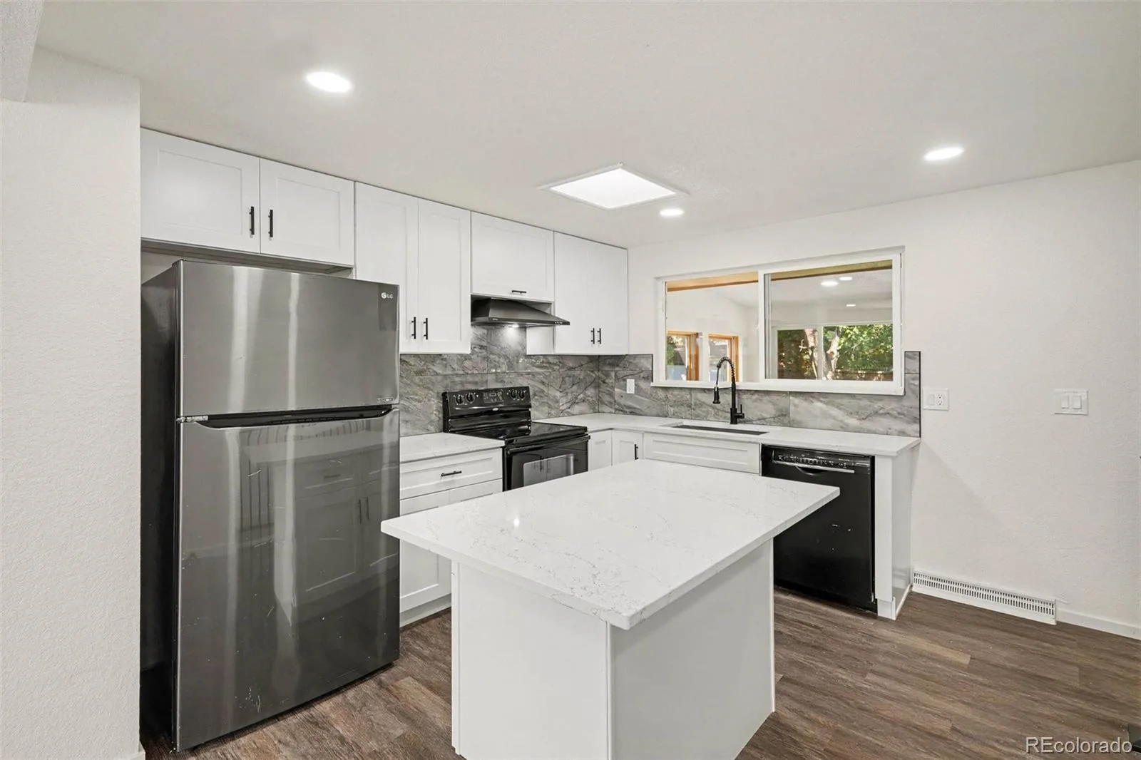 11915 E Arizona Drive Aurora CO 80012 | MLS #REC1842443 08202026000612 1600 6