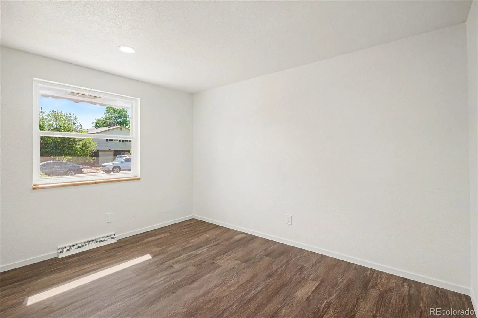 11915 E Arizona Drive Aurora CO 80012 | MLS #REC1842443 08202026000612 1600 9